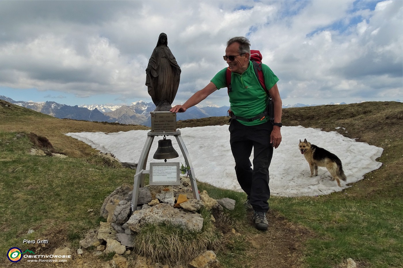 06 Alla Madonnina di vetta di Cima di Piazzo (2059 m).JPG